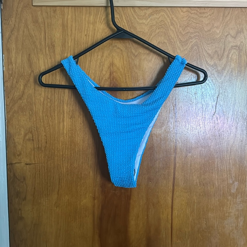 SHEIN RIBBED BIKINI BOTTOM LARGE BLUE
